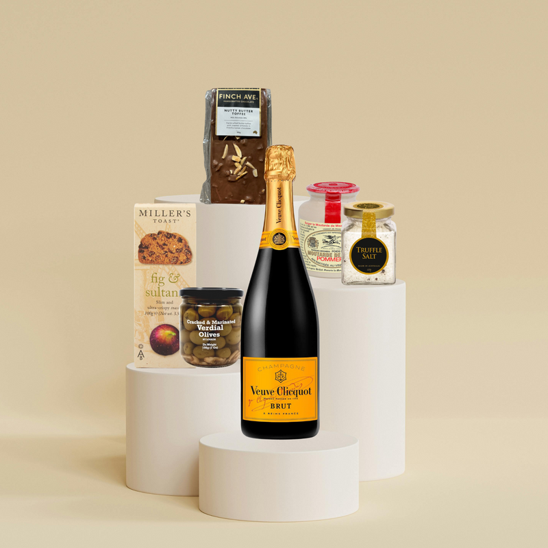 Veuve Clicquot Champagne Hamper